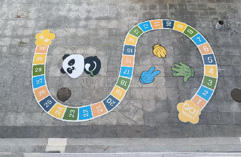  临海地面游戏彩绘