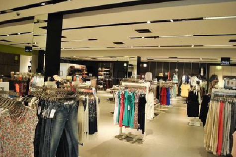  临海商场里的店面怎么装修？